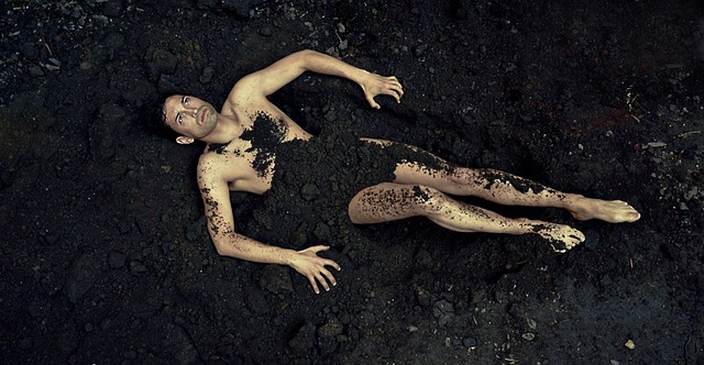 Interpretación de Sueños de Estar Desnudo: Exposición, Vergüenza, Autoconciencia 관련 이미지 3