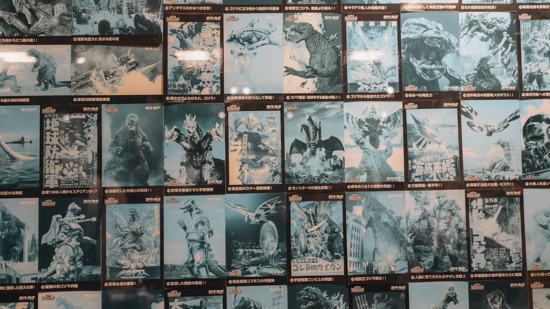 巨大な怪物と戦う夢の解釈: 挑戦の克服・自己効力感の向上の兆し 관련 이미지 6